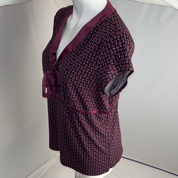 Ann Taylor purple multicolor pattern v-neck faux wrap top XL - Picture 3 of 9